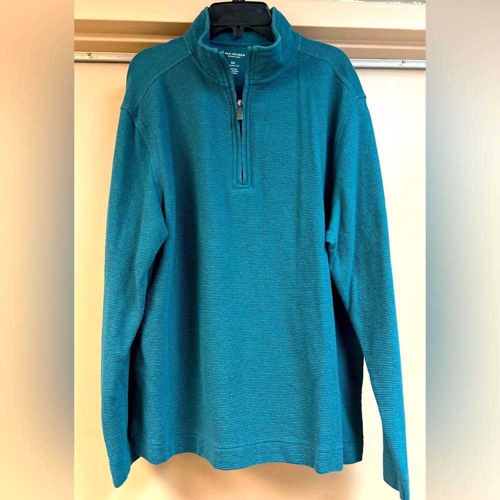 Men’s 1/4 Zip sweater